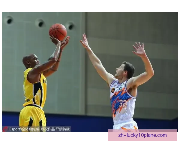 力斯克罗斯特在激烈对抗中与查格战成2-2平，赛后双方球员表现亮眼