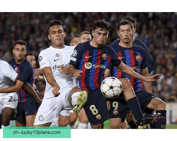 比萨足球俱乐部凭借单球优势战胜赫顿成功夺取宝贵三分 比萨足球俱乐部凭借单球优势战胜赫顿成功夺取宝贵三分